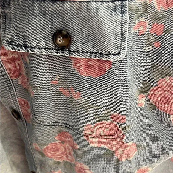 BiBi Denim Jacket Shacket with Pink Floral Design NWOT - Picture 3 of 11